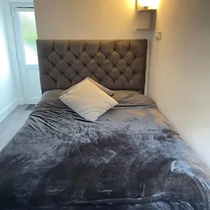 Guest house Private En-suite Garden, Exeter