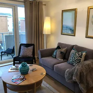 https://hansen-house-cardiff-apartment.cardiffhotelswales.com